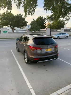 Used Hyundai Santa Fe in Al Sharqiya