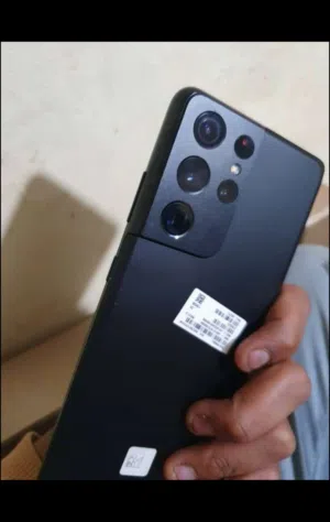 Samsung Galaxy S21 Ultra 5G 128 GB in Sana'a