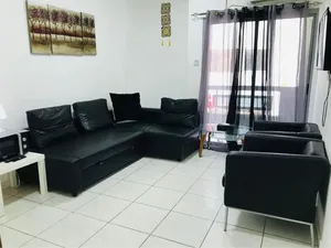 Fully Furnished 1 BHK for monthly Rental - Immediately Available