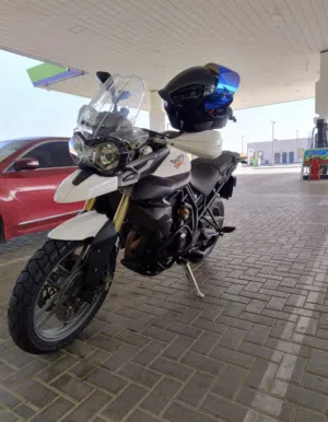 Triumph Tiger 800