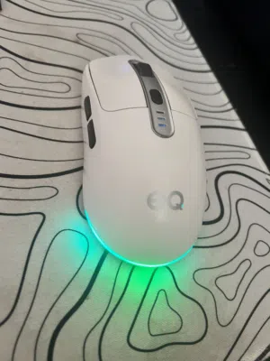 ماوس جيمنج نظيف جدا مع RGB