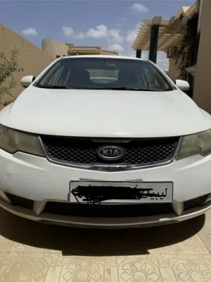 Used Kia Cerato in Tripoli