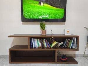 وحده/ خزانه تلفزيون