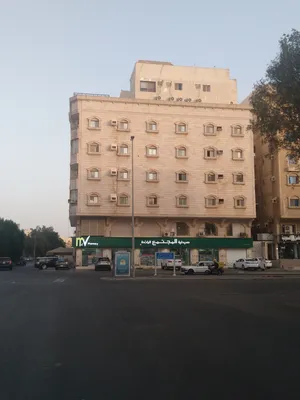 174 m2 4 Bedrooms Apartments for Rent in Jeddah Marwah