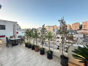 120 m2 2 Bedrooms Apartments for Rent in Amman Abdoun