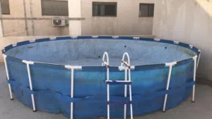 مسبح طول وعرض 5.5 عمق متر مع كامل اغراضة