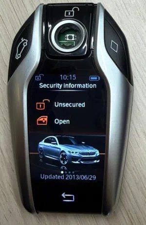 مفتاح BMW بي ام دبليو مع شاشة تحكم