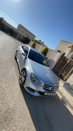مرسيدس E200 2014