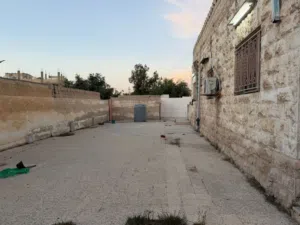 150 m2 3 Bedrooms Villa for Sale in Zarqa Russayfah