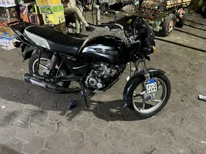 Bajaj . Boxer . 20141