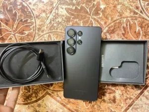 Samsung S26 Ultra 512gb 2-3 months used Like new