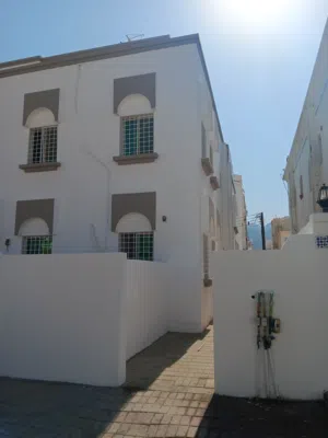 30 m2 Studio Apartments for Rent in Muscat Al Khuwair