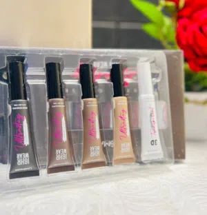 مسكارة لتثبيت الحواجب متوفرة بعدة  الـوان LANGMANN16HR WEAR