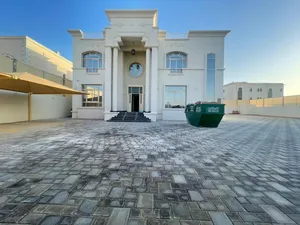 190 m2 2 Bedrooms Apartments for Rent in Abu Dhabi Al Shamkhah