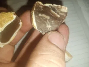 احجار كريمه للبيع