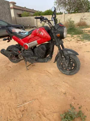 هوندا نافي للبيع تبي خدمة محرك و الباقي اموره طيبه