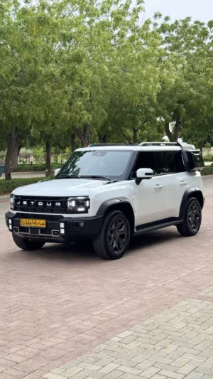 SUV Jetour in Muscat