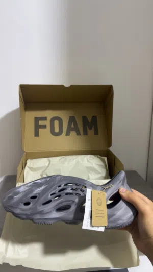 Yeezy foam runners