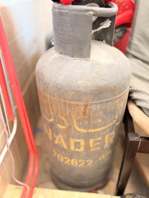 BAHRAIN GAS WITH REGULATOR AVAILABLE