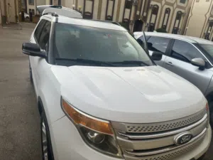 Ford explorer XLT leather 2014- 7 Seater