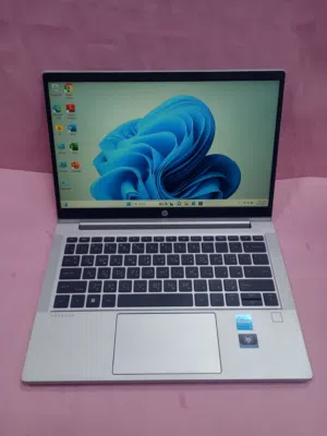 11th generation core i5 touch screen 16GB  512 GB SSD 14 inch touch screen Windows 11pro good condi