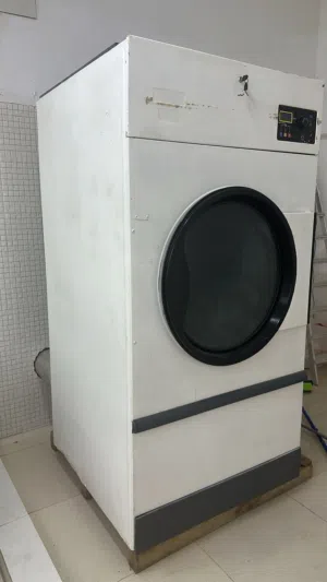 للبيع نشافه للملابس لمغاسل الملابس و محلات الكي