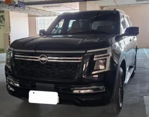 Nissan patrol 2025 Titanium with low kilometer on brand new condition