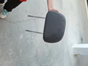 مساند كراسي أكسنت بحالة الوكالة كما بالصورالمرفقة