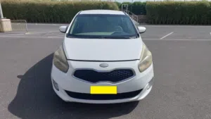 Excellent Condition 2014 Kia Carens Hatchback (7 Seater) - GCC Specs