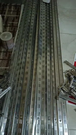 ديكور محل للبيع بسعر الحرق