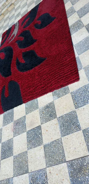 سجاد النوع (صيداا) وبر ناعمه ورائعه