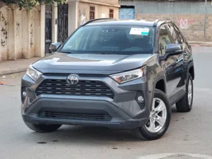 راف فور 2021 أمريكي وارد XLE