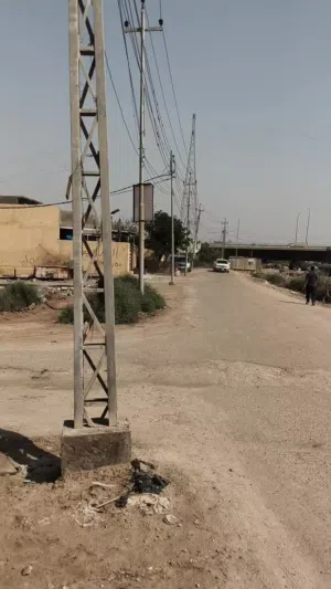 أرض في الجزيرة