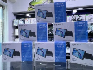 Honor Pad X7 (128 GB / 4 RAM) معالج سناب دراجون / بطارية 7000 مل امبير  يدعم خط انترنت + واي فاي