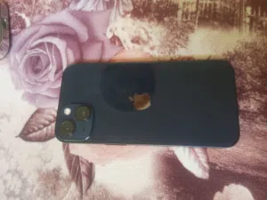 Apple iPhone 13 128 GB in Ajloun