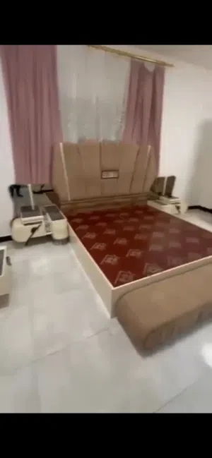 غرفة مستخدمه 900