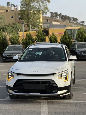 kia-niro-hybrid-full-2022-كيا-نيرو-هايبرد-فل-اضافات-ترخيص-2022-فحص-نخب