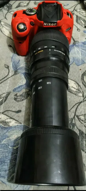 كاميرا نيكون D5200