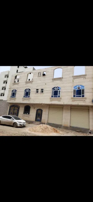 بيت في شارع تعز خلف العزاني