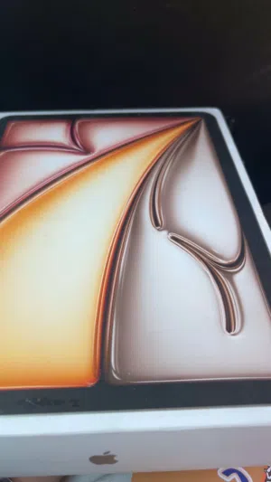 Apple iPad Air 6 128 GB in Zarqa