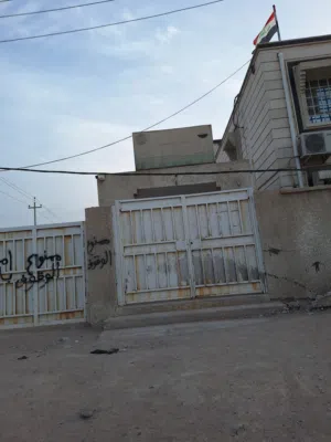 للبيع قطعة أرض مميزة رقم قطعة( 1)