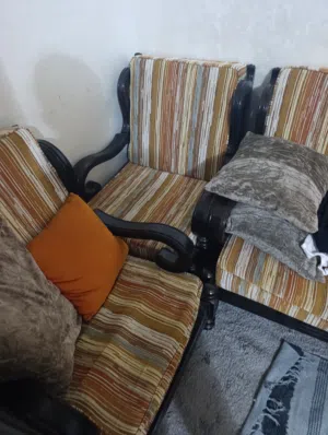 طقم كنب ممتاز وقوي خشب زان اصلي