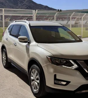 Used Nissan Rogue in Al Batinah