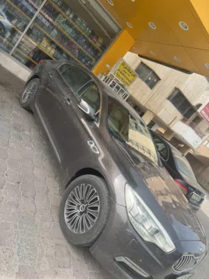 للبيع كيا  كوريس نظيفه شرط الفحص قير مكينا شاصي بيعه سريعه والصامل يبشر بلخير
