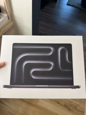 Mac book pro m4 pro 14 inch display