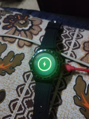 ساعه ذكيه استعمال خفيف