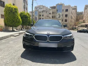 2018 530e ماشية 67 الف كيلو مش مايل نظيفة جدا