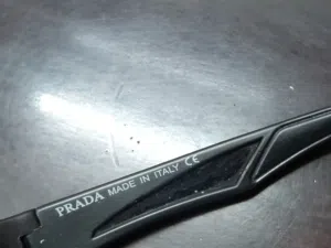 نظارة شمسية (prada)