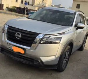نيسان باثفندر SV 2023