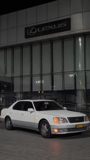 Used Lexus LS in Al Sharqiya